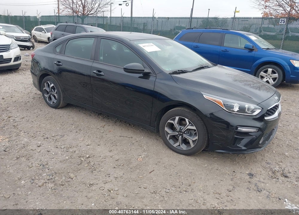 2019 KIA FORTE LXS VIN: 3KPF24AD4KE103090