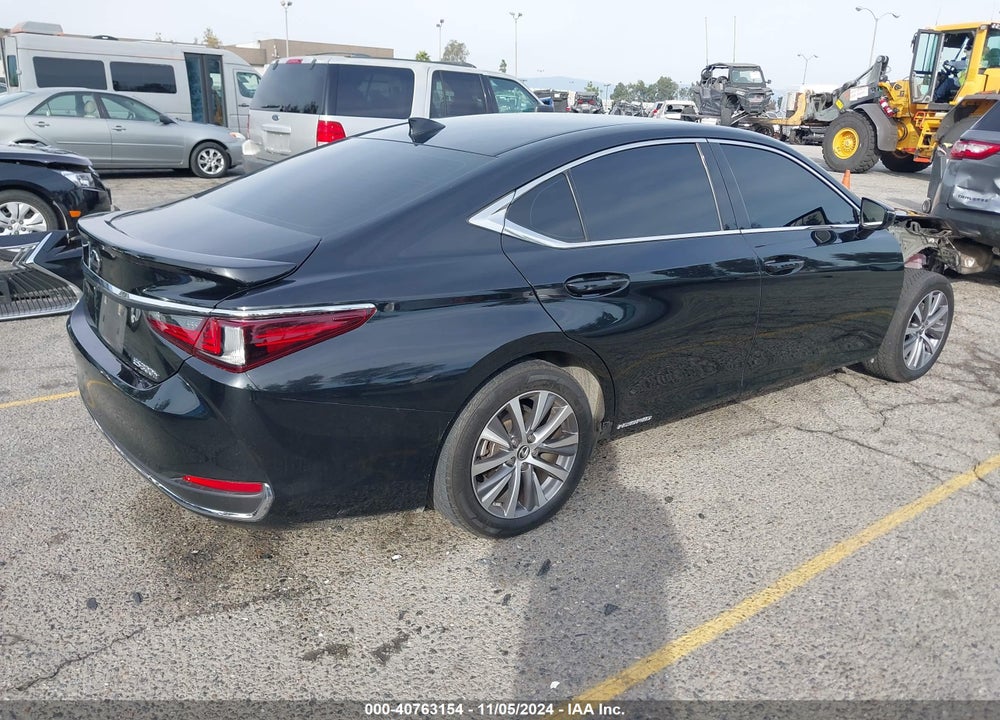 2021 LEXUS ES 300H VIN: 58ACA1C16MU009695