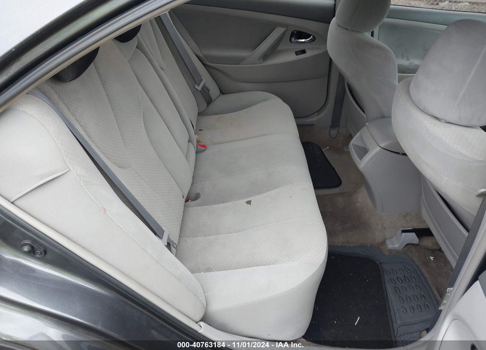 2009 TOYOTA CAMRY LE VIN: 4T1BE46K39U381306