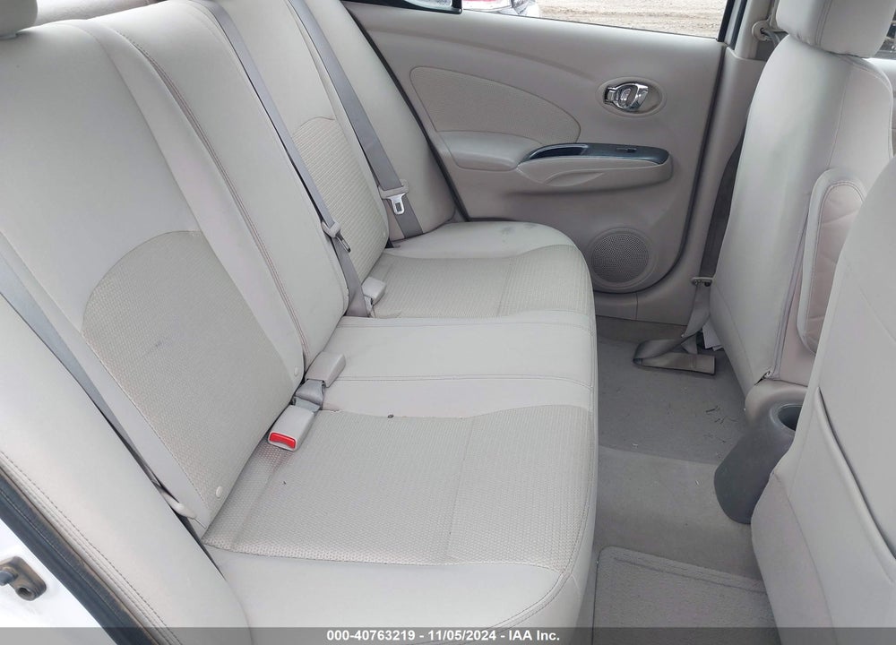 2015 NISSAN VERSA 1.6 SV VIN: 3N1CN7AP0FL807863