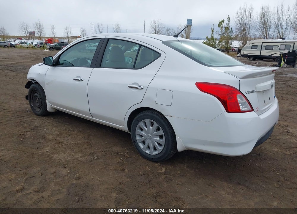 2015 NISSAN VERSA 1.6 SV VIN: 3N1CN7AP0FL807863