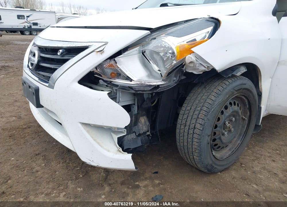 2015 NISSAN VERSA 1.6 SV VIN: 3N1CN7AP0FL807863