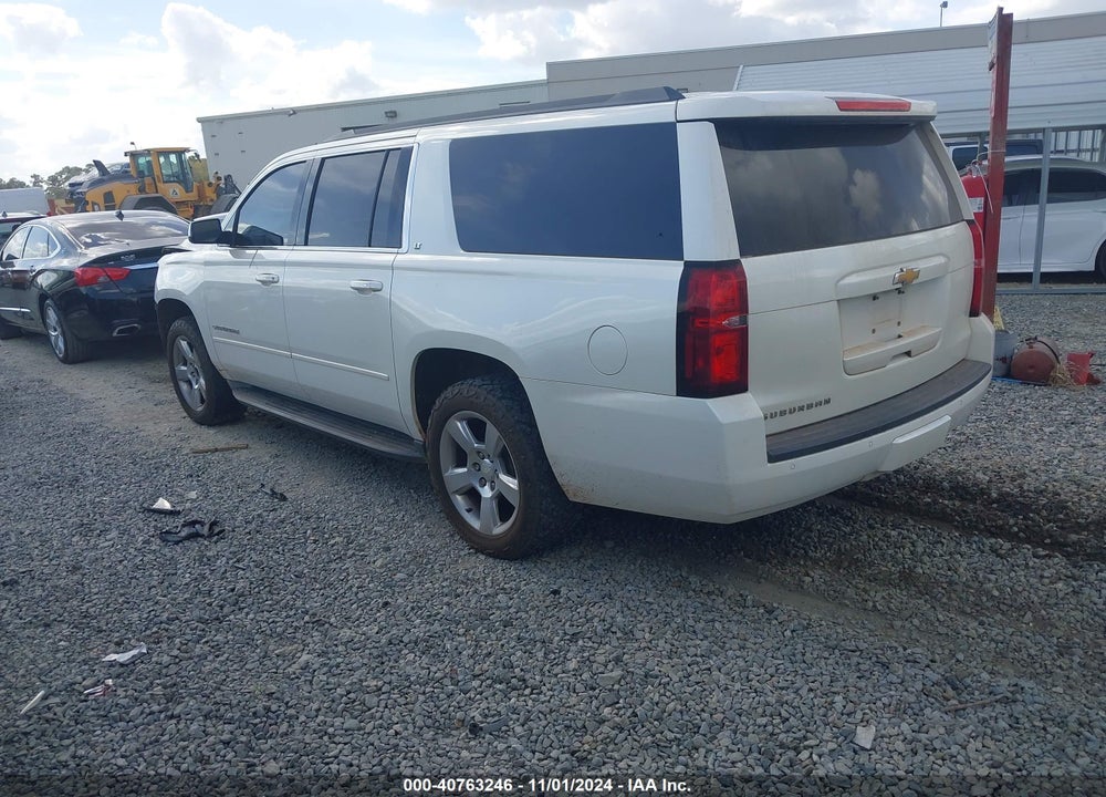 2015 CHEVROLET SUBURBAN 1500 LT VIN: 1GNSCJKC4FR119162