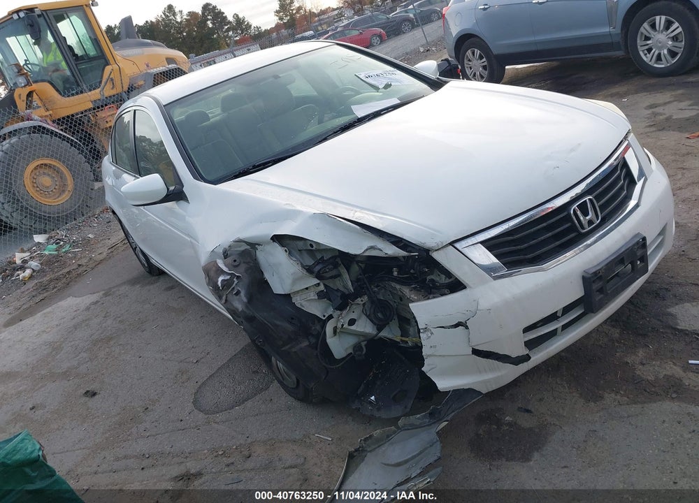 2010 HONDA ACCORD 2.4 LX VIN: 1HGCP2F33AA181226