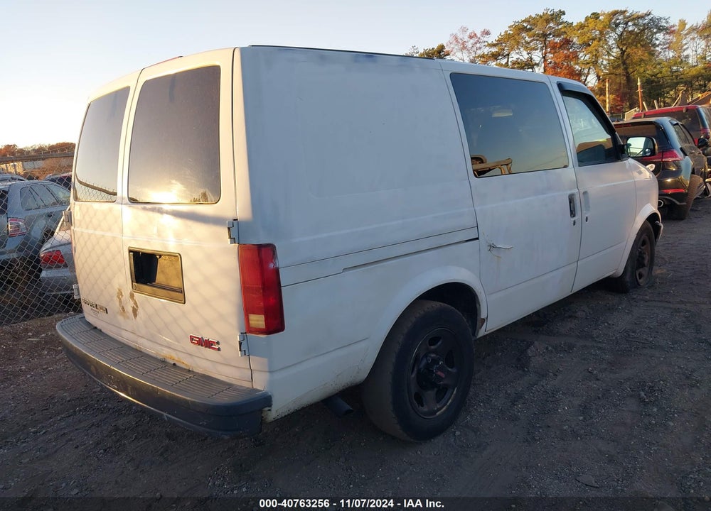 2004 GMC SAFARI STANDARD VIN: 1GTDL19X84B507852