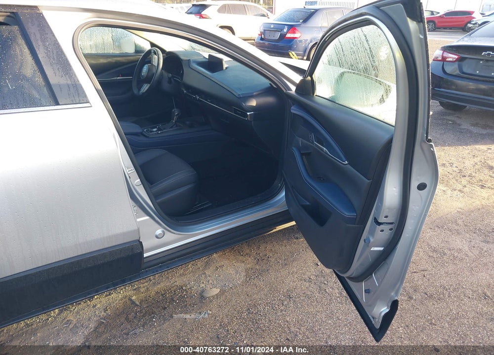 2021 MAZDA CX-30 SELECT VIN: 3MVDMABL5MM211053