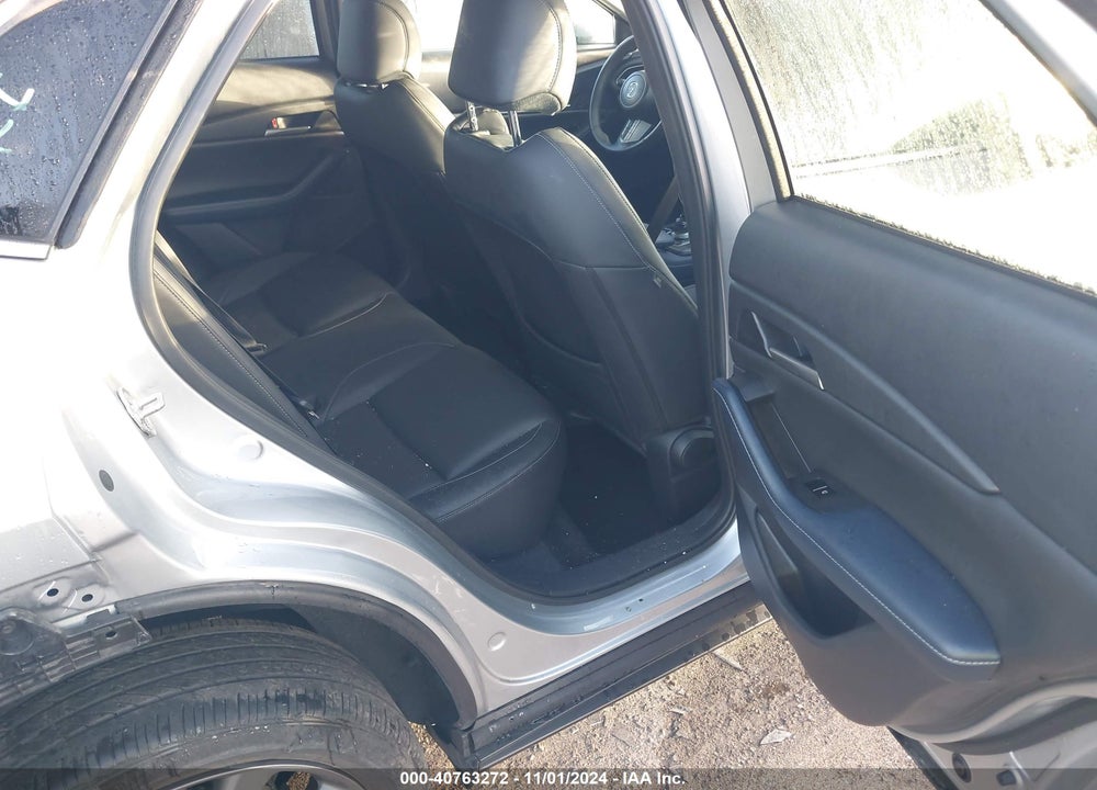 2021 MAZDA CX-30 SELECT VIN: 3MVDMABL5MM211053