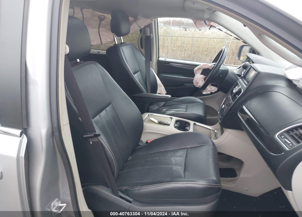 2014 CHRYSLER TOWN & COUNTRY TOURING-L VIN: 2C4RC1CG1ER386681