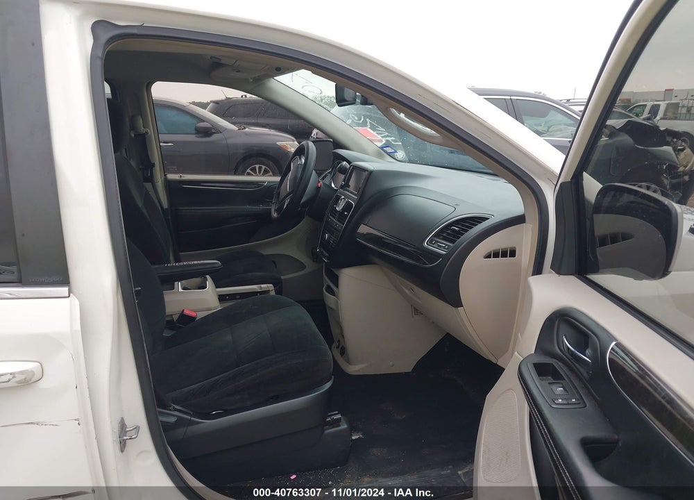 2012 CHRYSLER TOWN & COUNTRY TOURING VIN: 2C4RC1BG4CR116374