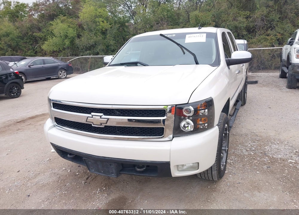 2012 CHEVROLET SILVERADO 1500 LT VIN: 3GCPKSE73CG157693