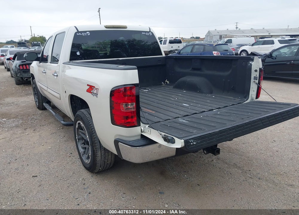 2012 CHEVROLET SILVERADO 1500 LT VIN: 3GCPKSE73CG157693