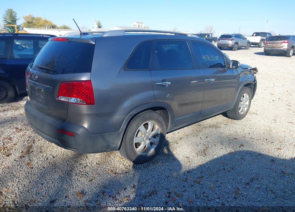 2012 KIA SORENTO LX VIN: 5XYKT3A66CG214056