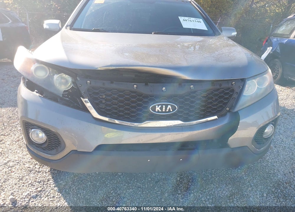 2012 KIA SORENTO LX VIN: 5XYKT3A66CG214056