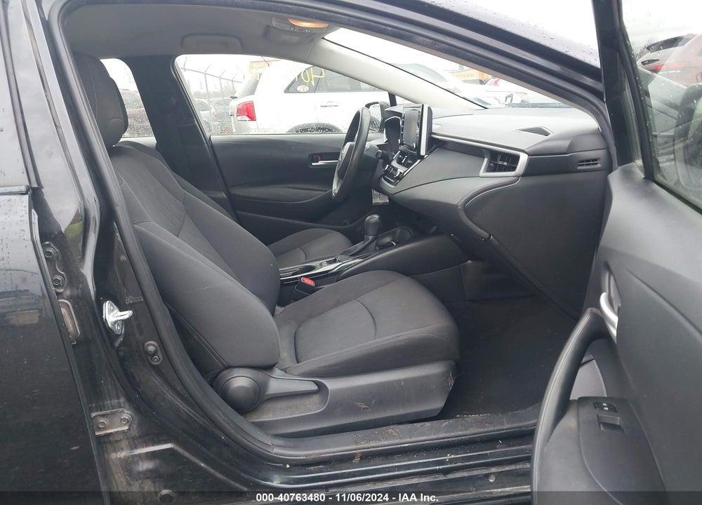 2020 TOYOTA COROLLA LE VIN: JTDEPRAE4LJ037843