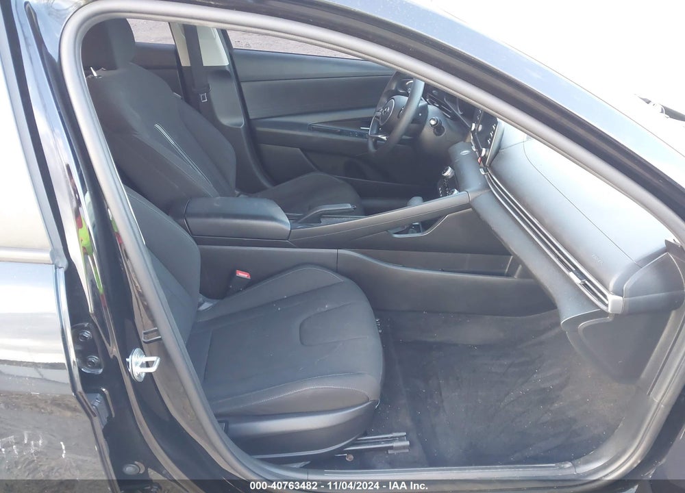 2021 HYUNDAI ELANTRA SEL VIN: KMHLM4AG3MU142941