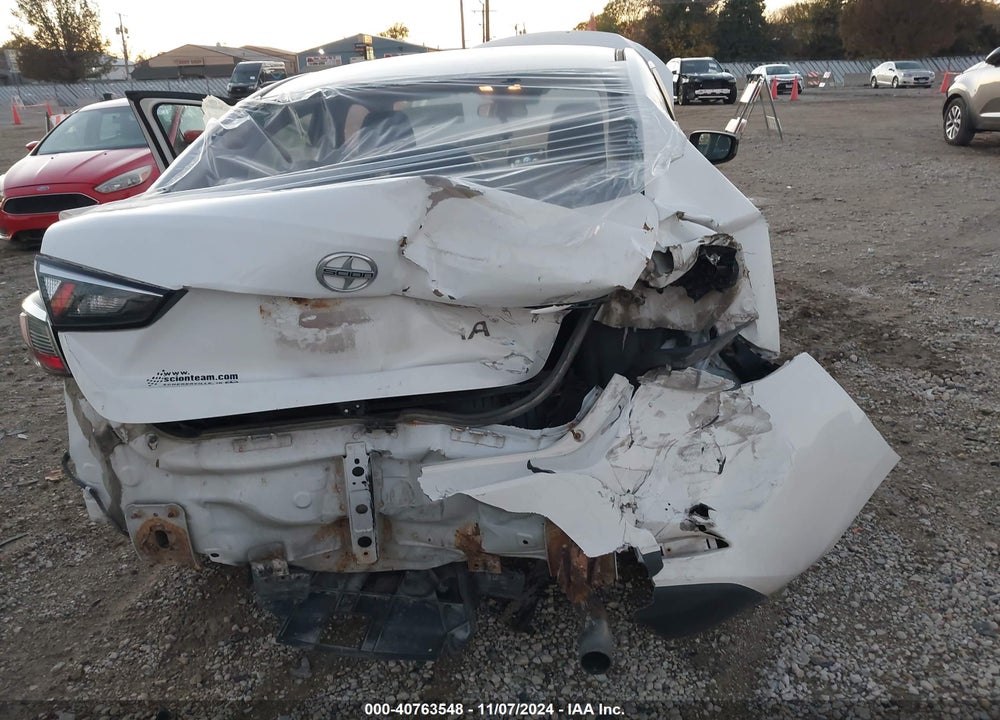2016 SCION IA VIN: 3MYDLBZV9GY110193