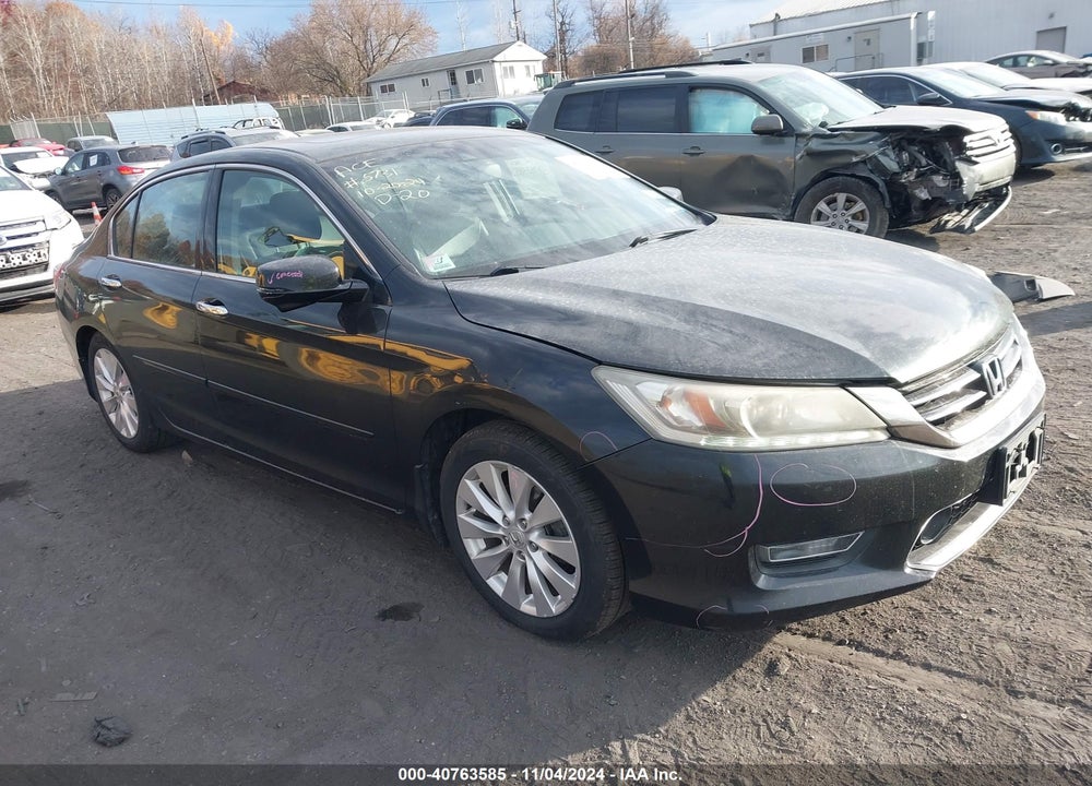 2013 HONDA ACCORD TOURING VIN: 1HGCR3F90DA004450