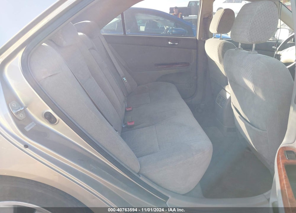 2003 TOYOTA CAMRY XLE VIN: JTDBE32K730147155