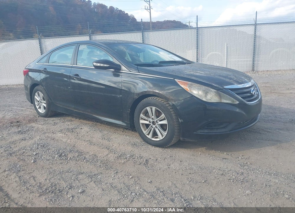 2014 HYUNDAI SONATA GLS VIN: 5NPEB4AC8EH823107