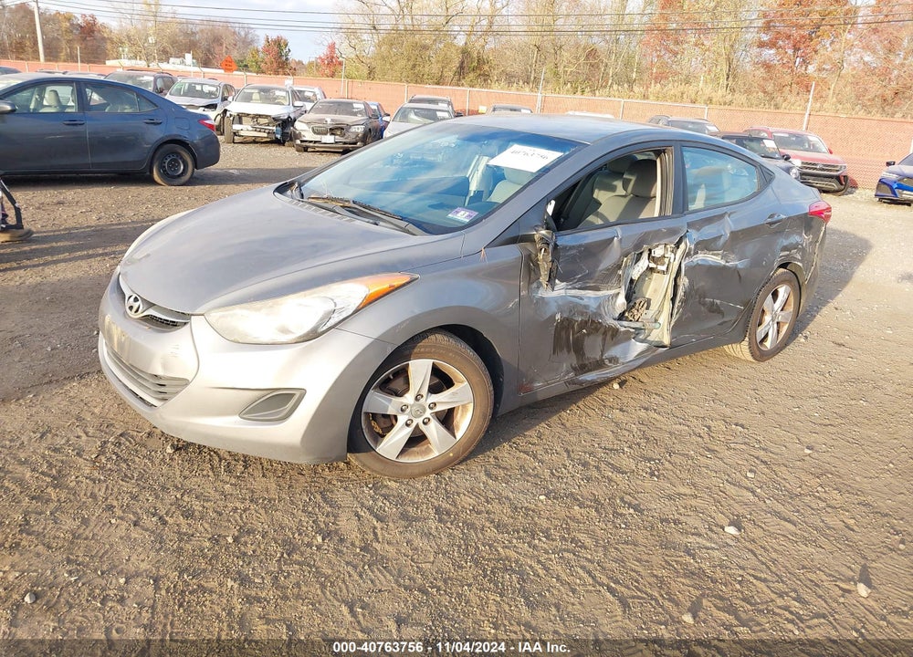 2013 HYUNDAI ELANTRA GLS VIN: 5NPDH4AE8DH391077