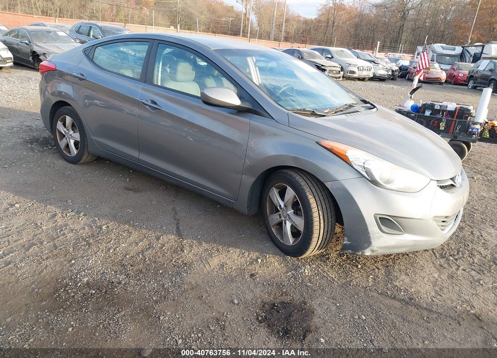 2013 HYUNDAI ELANTRA GLS VIN: 5NPDH4AE8DH391077