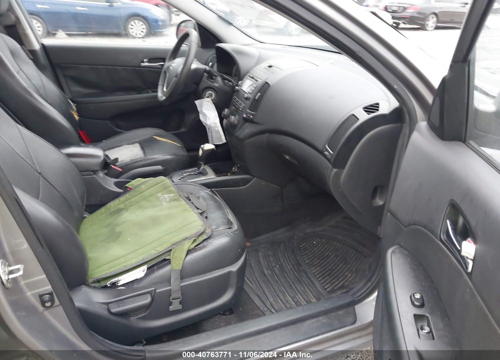 2011 HYUNDAI ELANTRA TOURING SE VIN: KMHDC8AE1BU099629