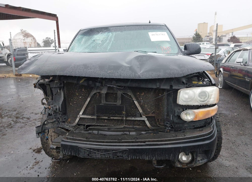 2002 GMC YUKON XL 1500 DENALI VIN: 1GKFK66U82J151204