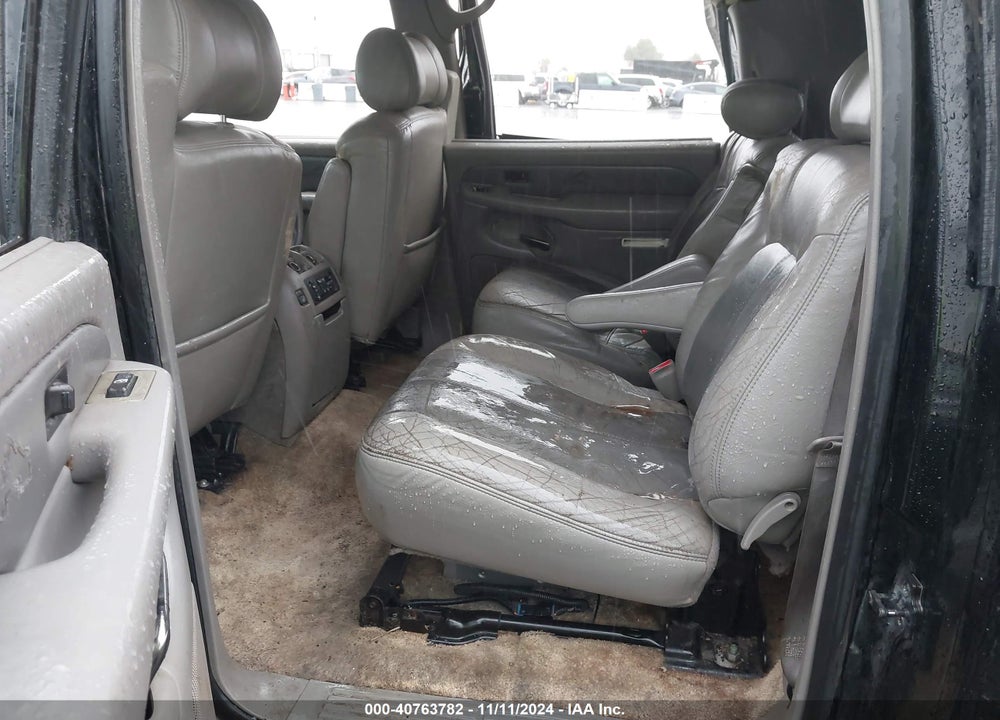 2002 GMC YUKON XL 1500 DENALI VIN: 1GKFK66U82J151204