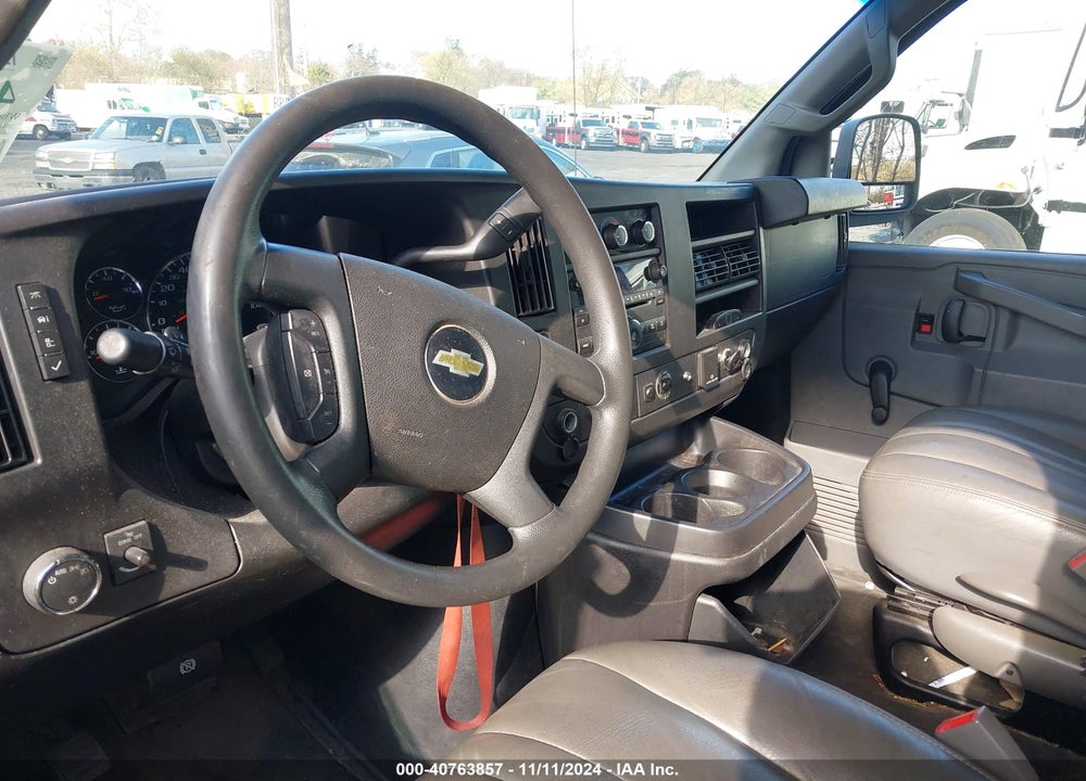 2018 CHEVROLET EXPRESS CUTAWAY WORK VAN VIN: 1GB0GRFP4J1333595