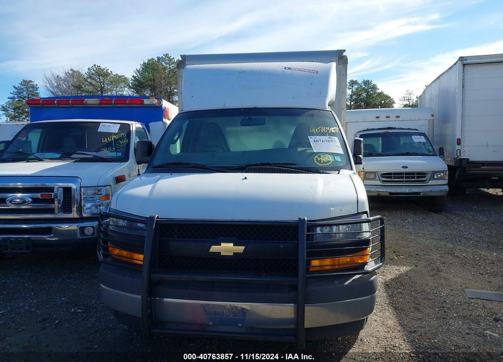 2018 CHEVROLET EXPRESS CUTAWAY WORK VAN VIN: 1GB0GRFP4J1333595