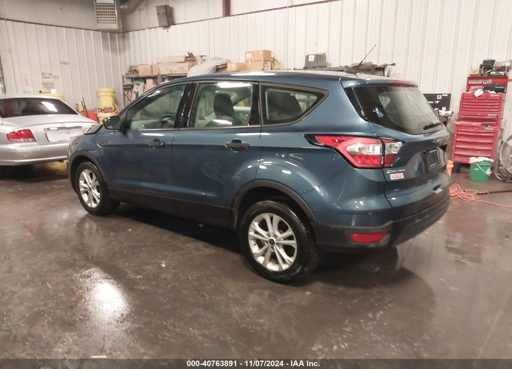 2018 FORD ESCAPE S VIN: 1FMCU0F77JUC27181
