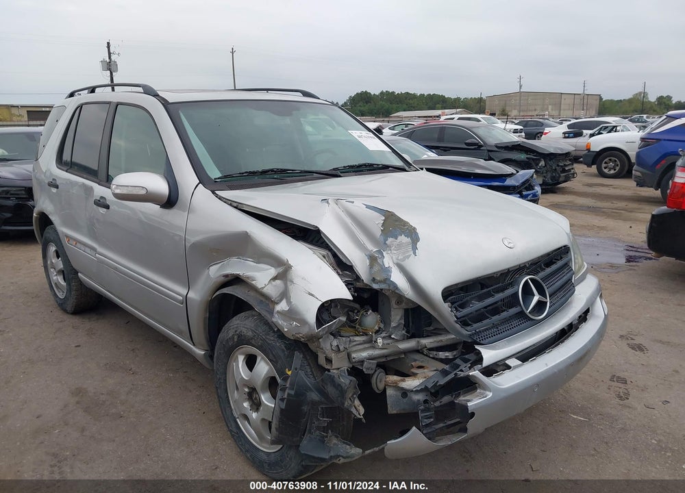 2004 MERCEDES-BENZ ML 350 4MATIC VIN: 4JGAB57E34A507130