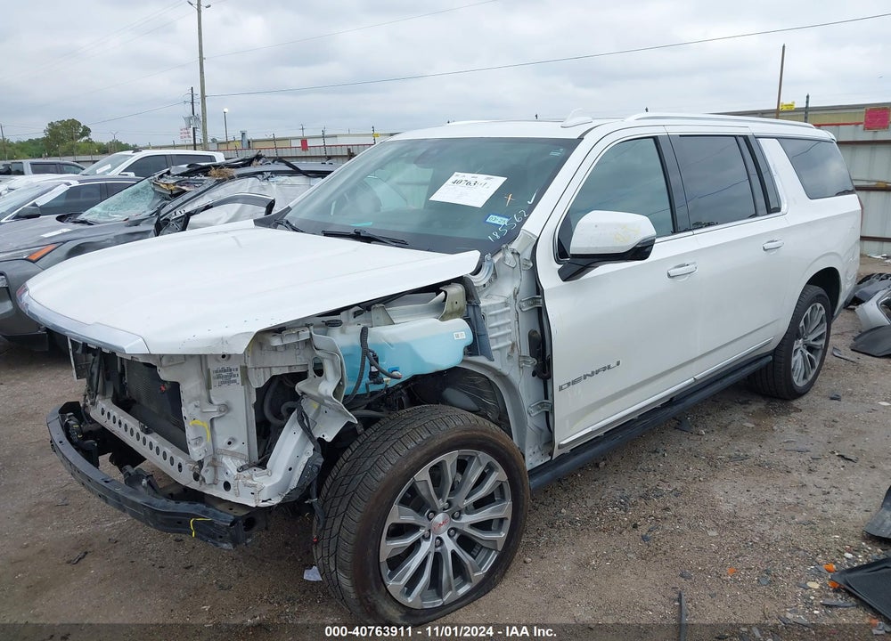 2021 GMC YUKON XL 4WD DENALI VIN: 1GKS2JKL1MR134702