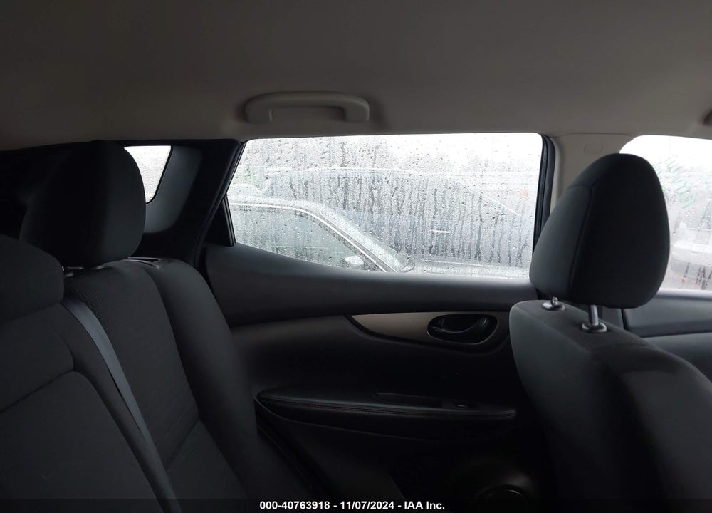 2018 NISSAN ROGUE SPORT S VIN: JN1BJ1CP5JW155083