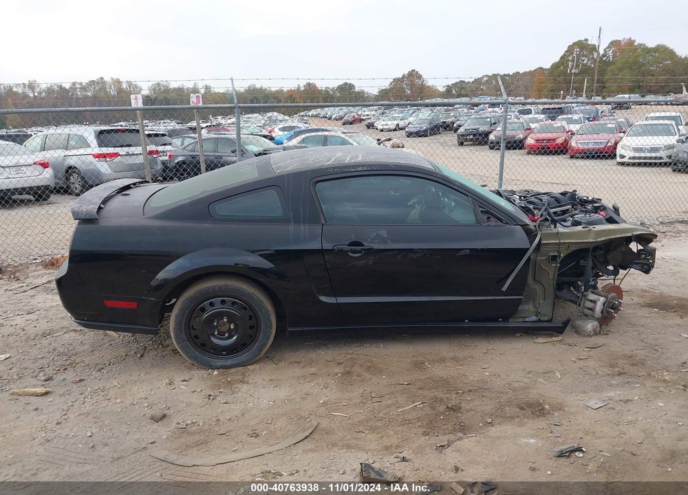 2007 FORD MUSTANG GT DELUXE/GT PREMIUM VIN: 1ZVHT82H675333020