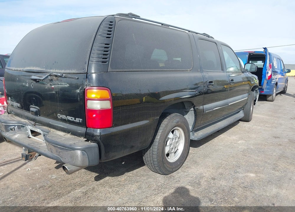 2002 CHEVROLET SUBURBAN 1500 LT VIN: 1GNEC16TX2J223493