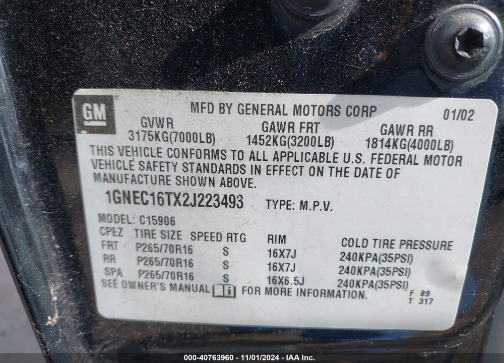 2002 CHEVROLET SUBURBAN 1500 LT VIN: 1GNEC16TX2J223493