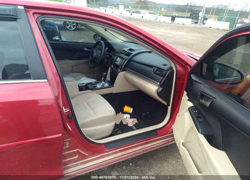 2014 TOYOTA CAMRY LE VIN: 4T4BF1FK9ER388269