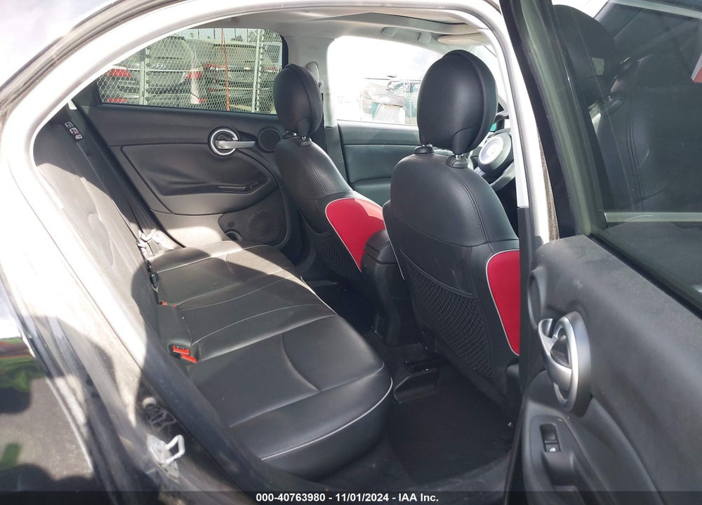 2016 FIAT 500X LOUNGE VIN: ZFBCFXDT8GP366477
