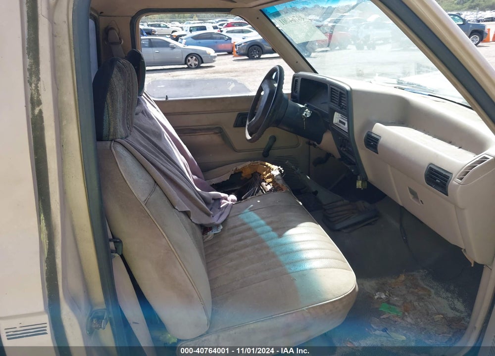 1992 RANGER FORD VIN: 1FTCR10A9NTA38995
