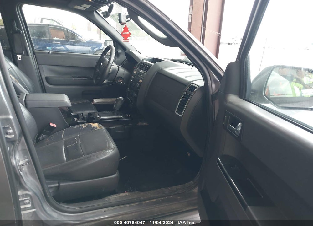 2011 FORD ESCAPE LIMITED VIN: 1FMCU0E70BKC69402