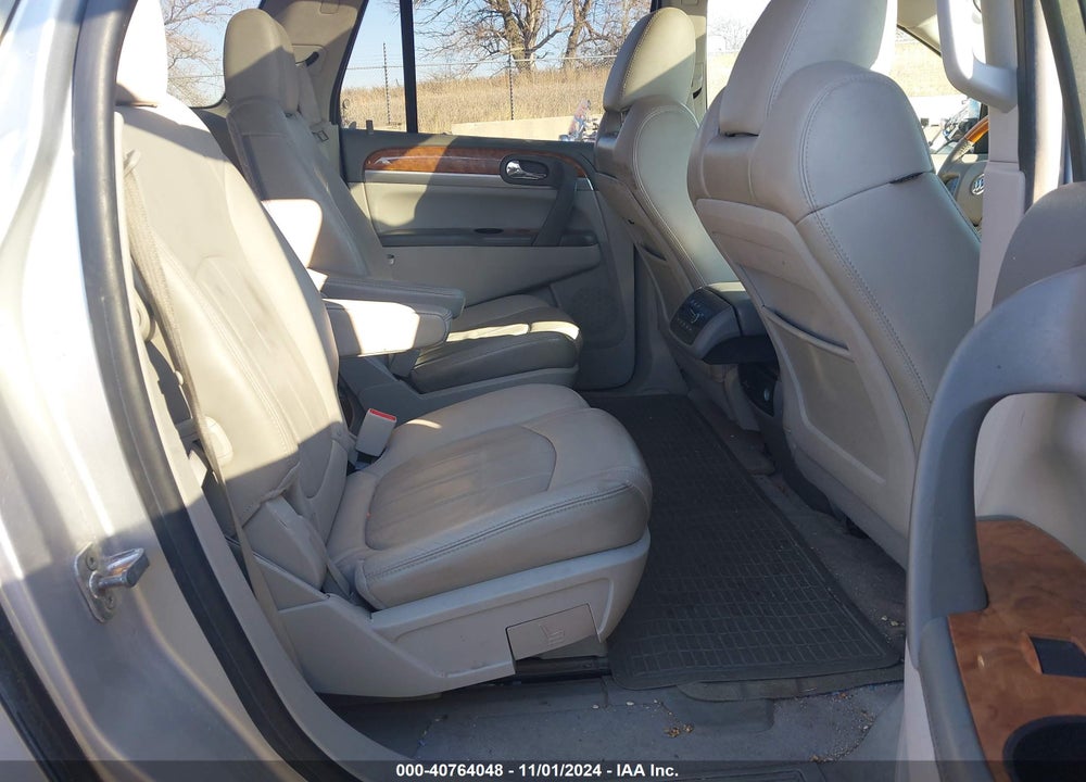 2011 BUICK ENCLAVE 2XL VIN: 5GAKRCED1BJ394067