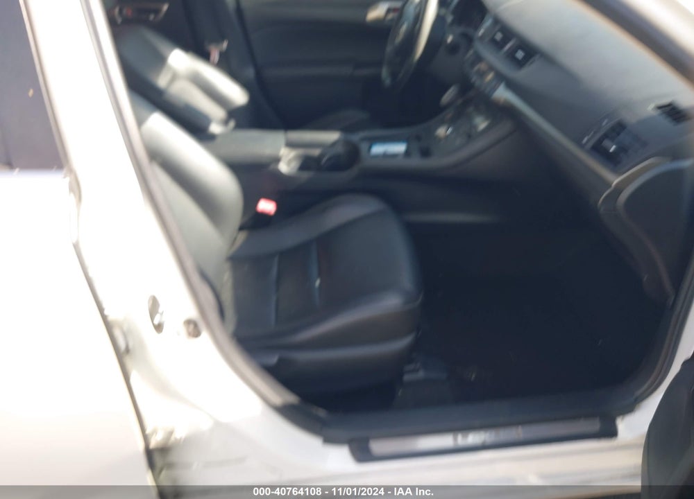 2015 LEXUS CT 200H VIN: JTHKD5BH6F2216783