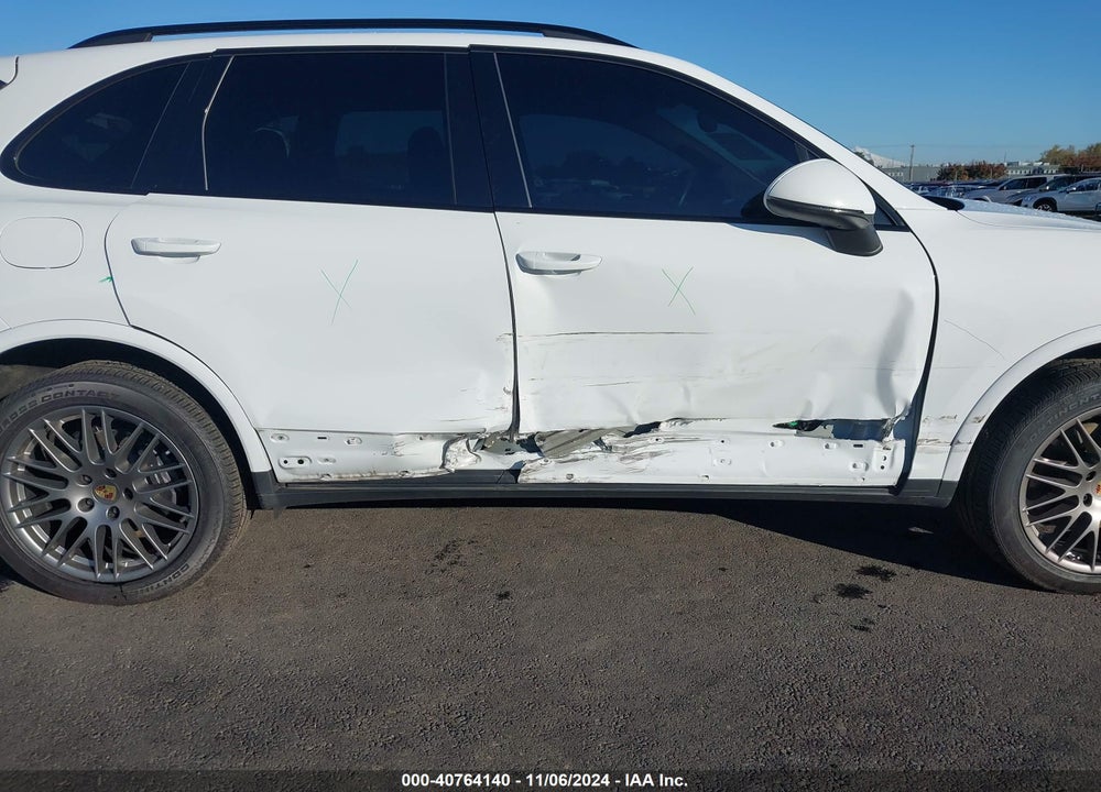 2018 PORSCHE CAYENNE PLATINUM EDITION VIN: WP1AA2A25JKA06037