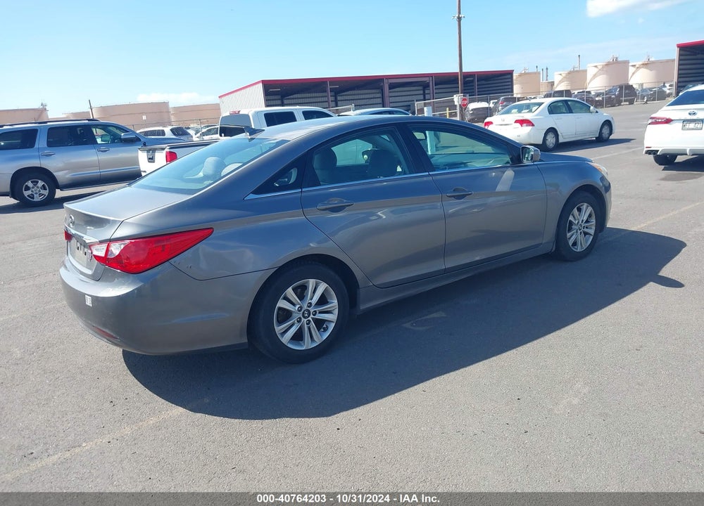 2012 HYUNDAI SONATA GLS VIN: 5NPEB4AC7CH369400