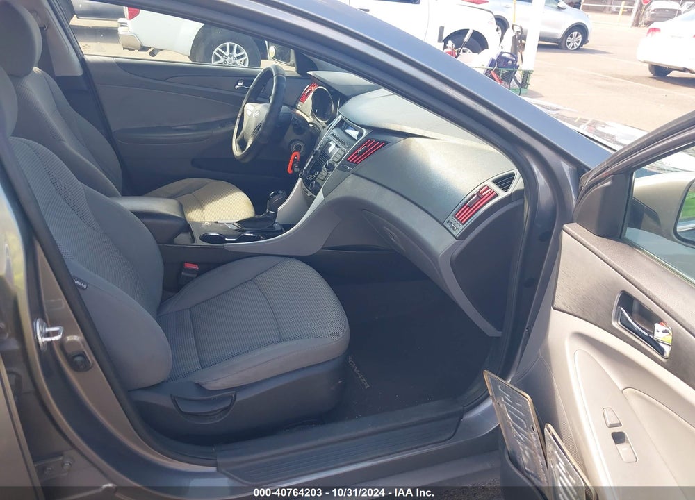 2012 HYUNDAI SONATA GLS VIN: 5NPEB4AC7CH369400