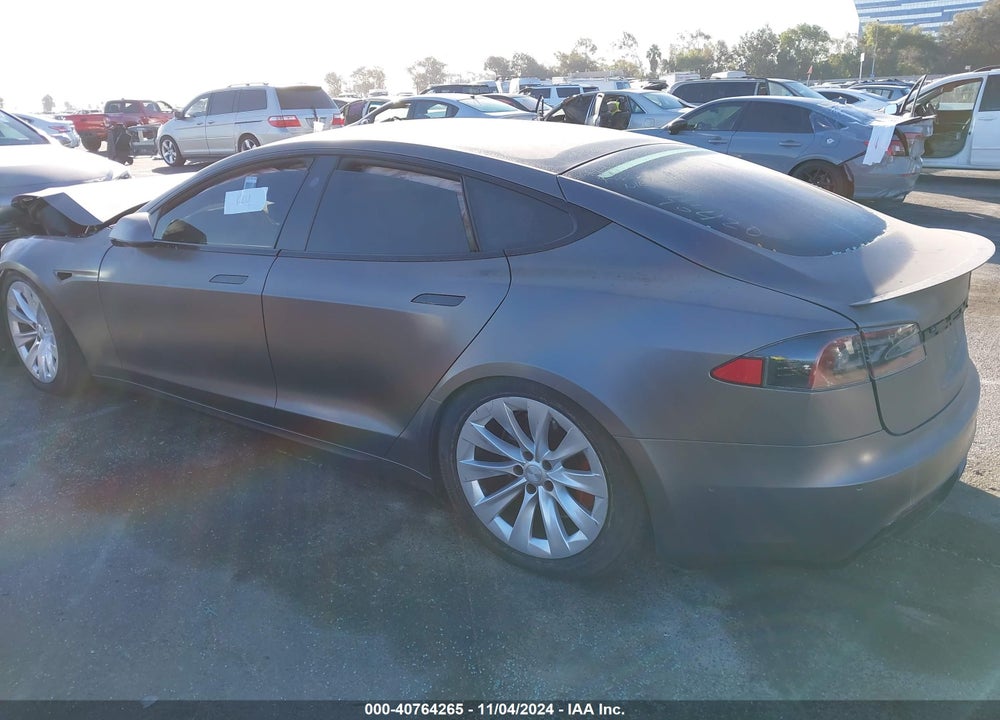 2021 TESLA MODEL S PLAID TRI MOTOR ALL-WHEEL DRIVE VIN: 5YJSA1E69MF432022