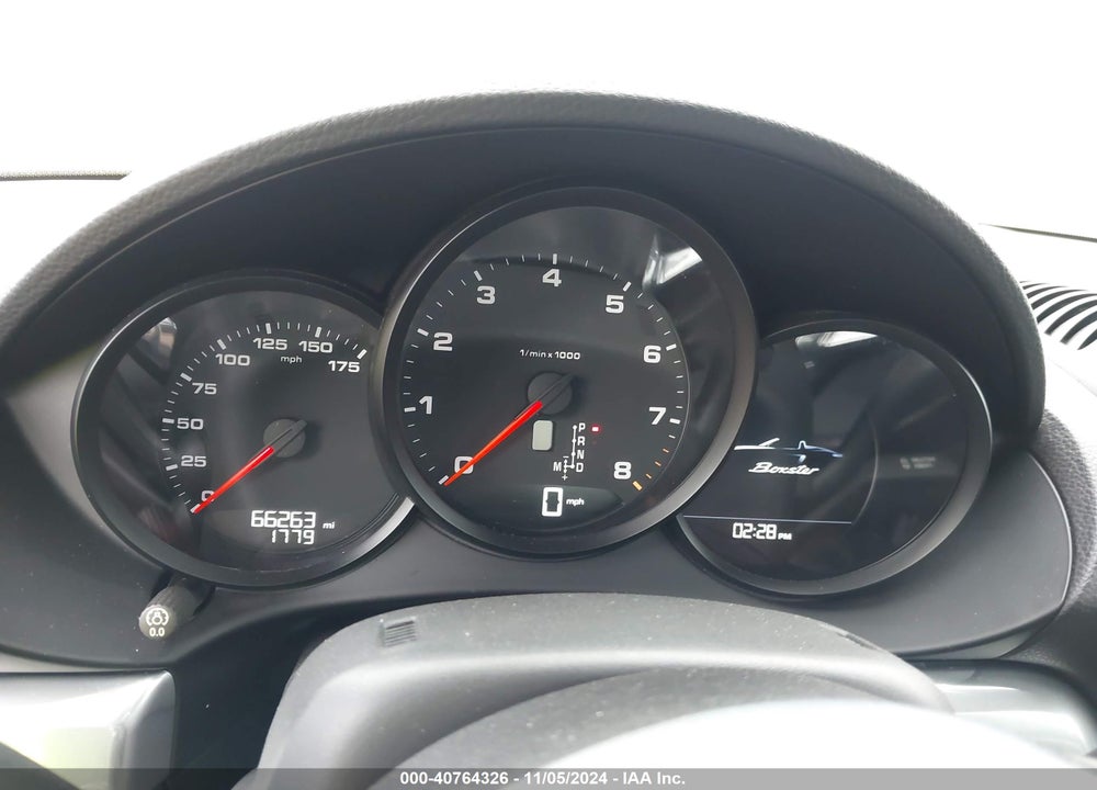 2019 PORSCHE 718 BOXSTER VIN: WP0CA2A87KS210144
