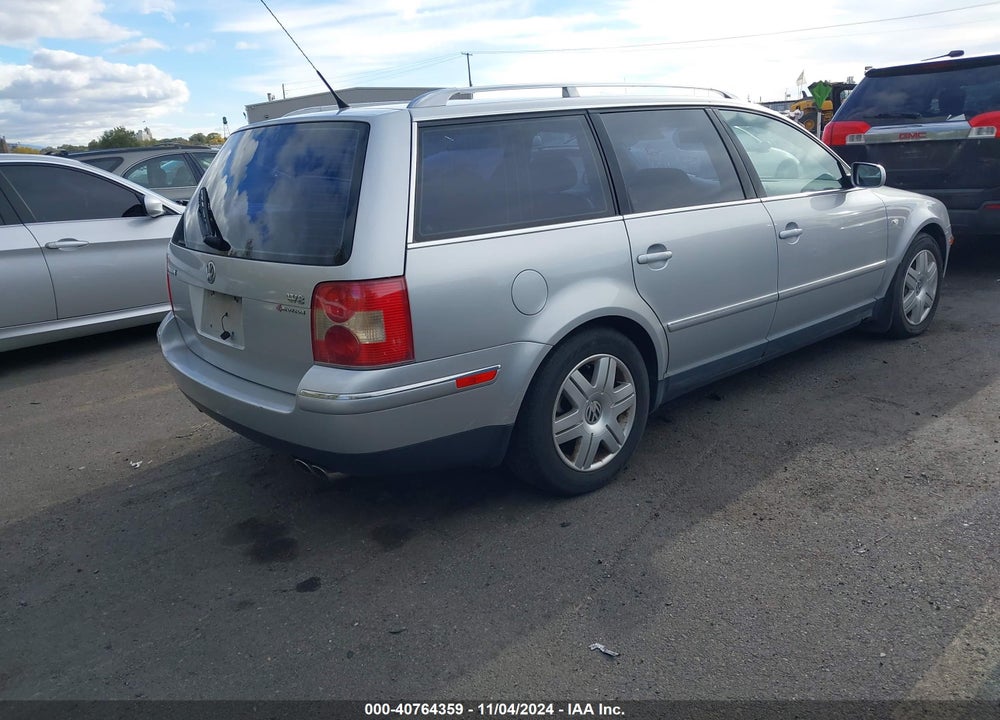2002 VOLKSWAGEN PASSAT W8 VIN: WVWZK63B52E382369