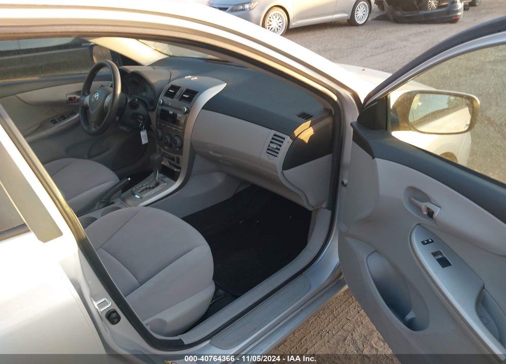 2011 TOYOTA COROLLA LE VIN: JTDBU4EE0B9123868